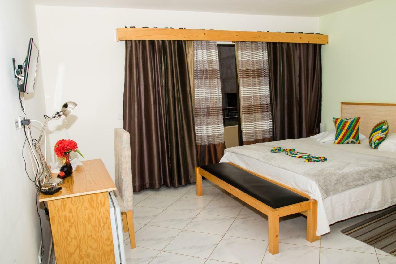 Lt Aparthotel Praia Esterno foto